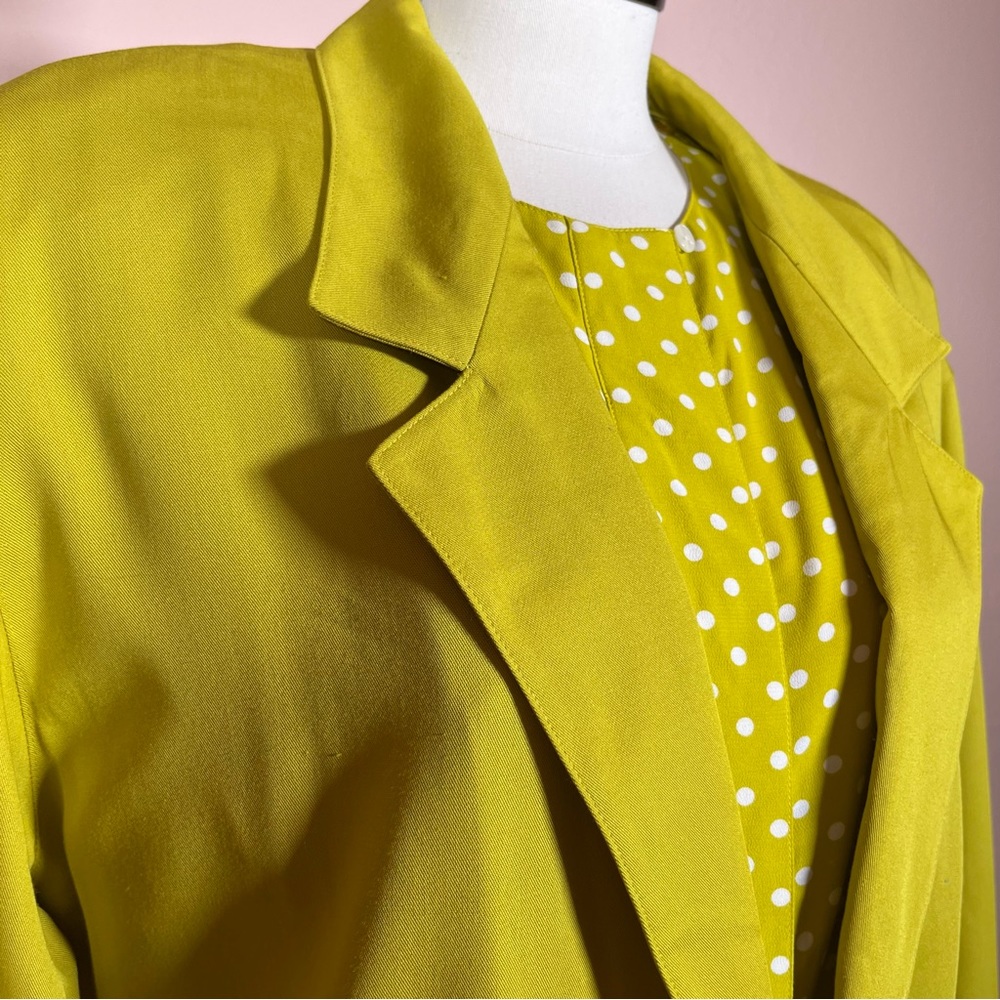 Vintage Liz Claiborne Oversized chartreuse Art Deco Polkadot Blazer Blouse Set